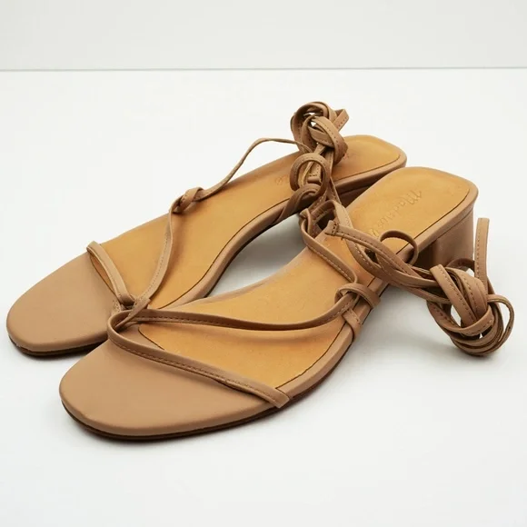 New MADEWELL The Brigitte Lace-Up Sandal in Leather Sandstone - Picture 6 of 7
